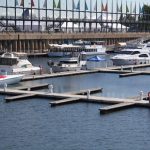 Schiffe im Yachthafen file_038